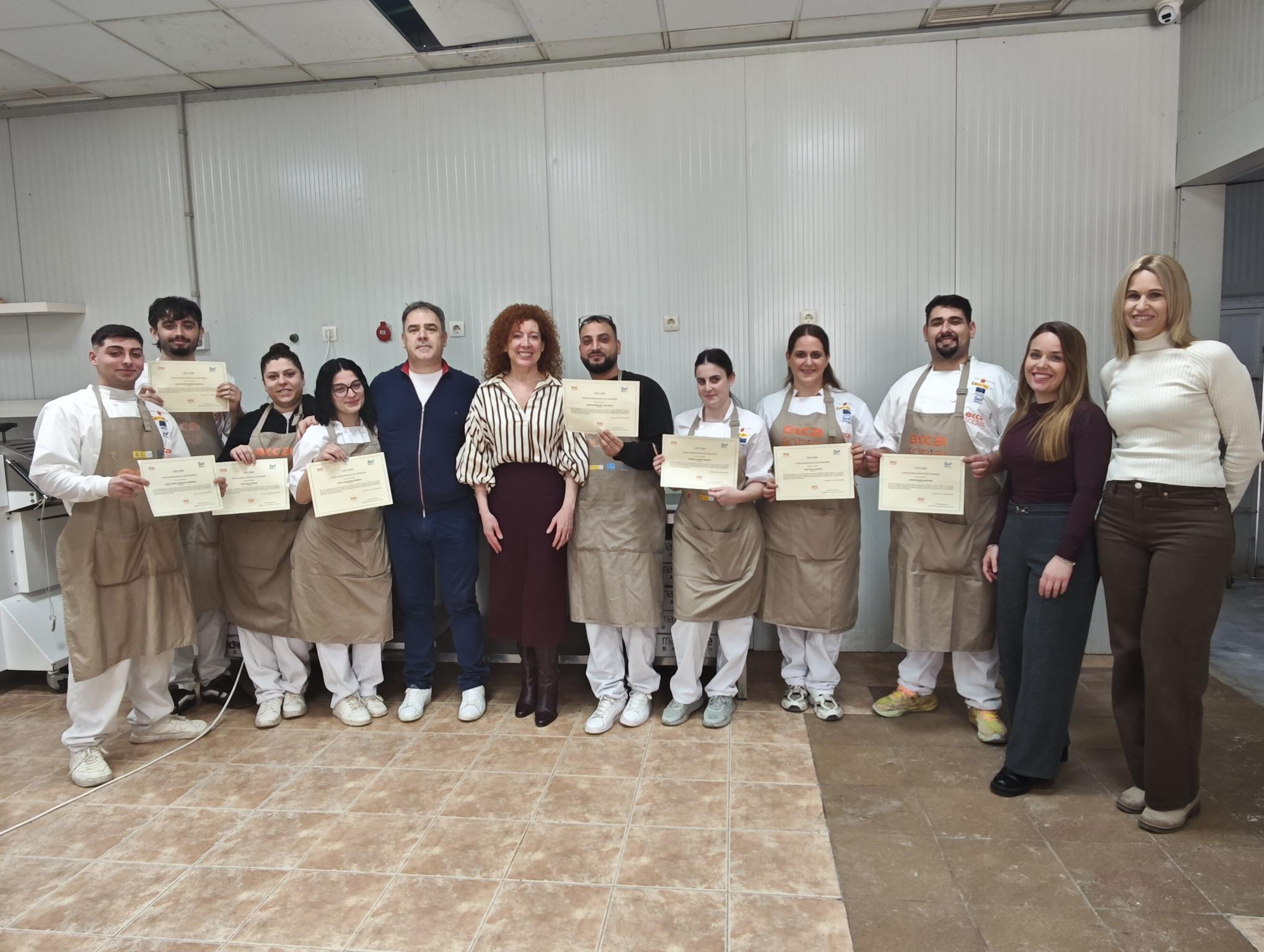 El SEF forma como artesanos panaderos a una decena de j&oacute;venes desempleados a trav&eacute;s de un programa experiencial