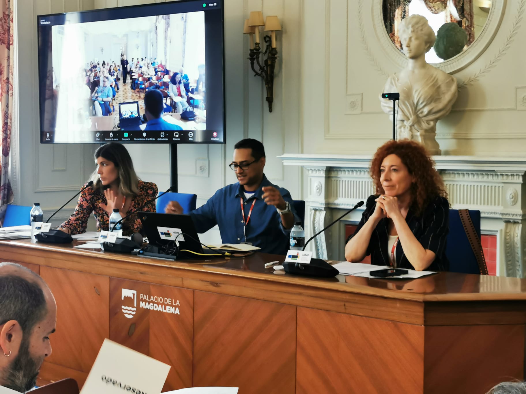 La directora del SEF, Pilar Valero, participa en el encuentro organizado por el SEPE y la UIMP en Santander