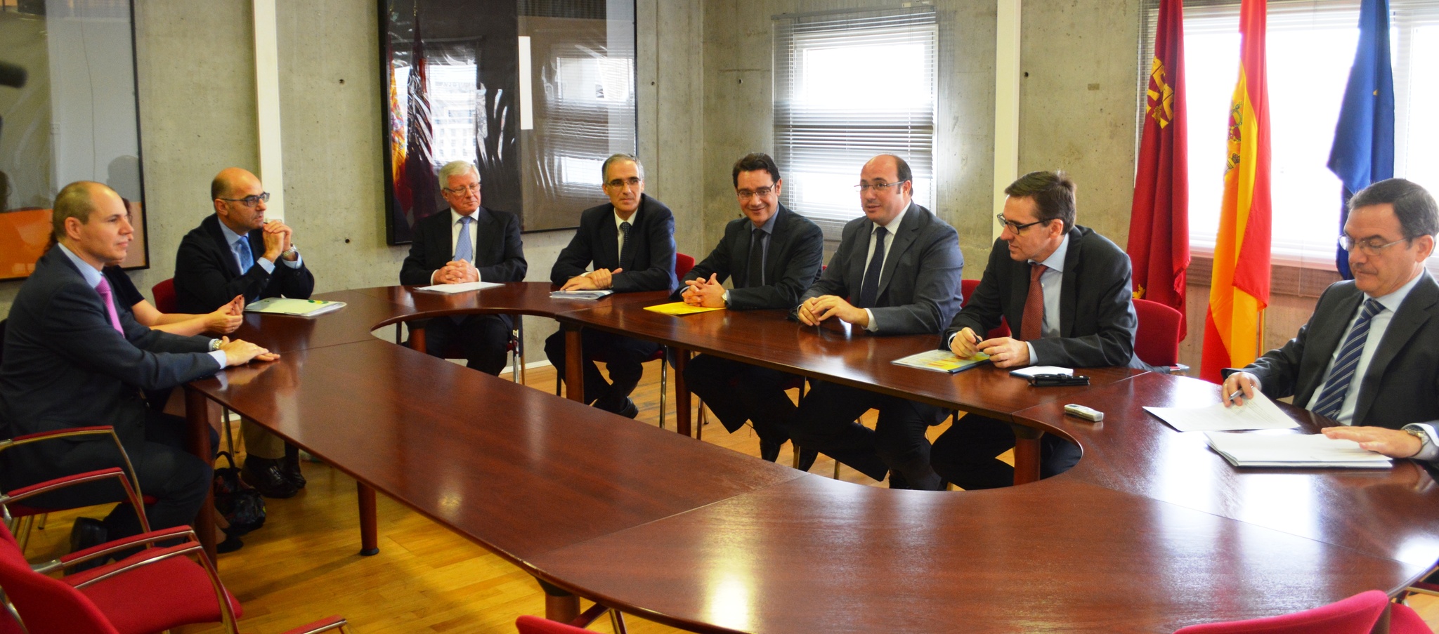 Imagen de la reunión de la Comisión Territorial de Inspección de Trabajo presidida por el consejero Pedro Antonio Sánchez