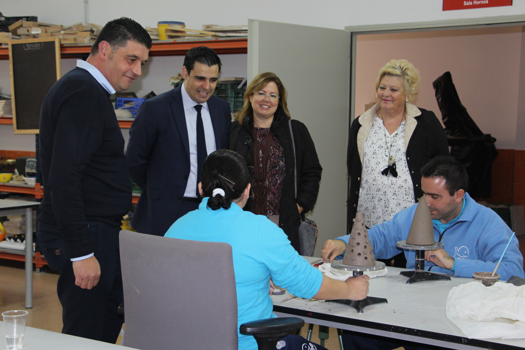 El director del SEF, durante su visita a Aidemar