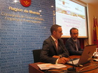 El consejero de Universidades, Empresa e Investigación, Salvador Marín, presenta junto al director general de Industria, Energía y Minas, José Francisco Puche, el 'mix energético' de la Región