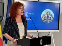 La directora del SEF, Pilar Valero, durante la presentaci&oacute;n de los datos de empleo correspondientes al mes de agosto