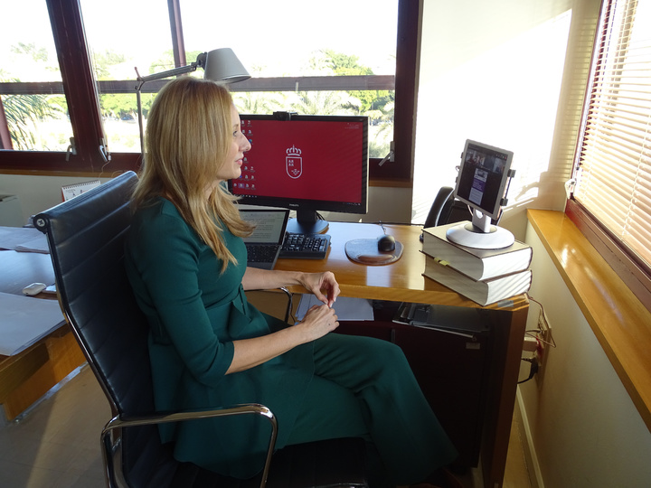 Inauguración del curso de mantenimiento de equipos y elementos mecánicos de motores marinos (2)