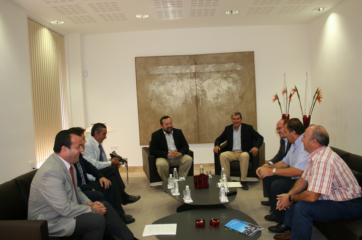 De Heras presenta el Proyecto Almendra a COAG y FECOAM