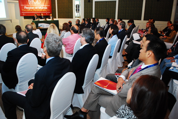 Imagen de los asistente a la conferencia 'Murcia Open Business'