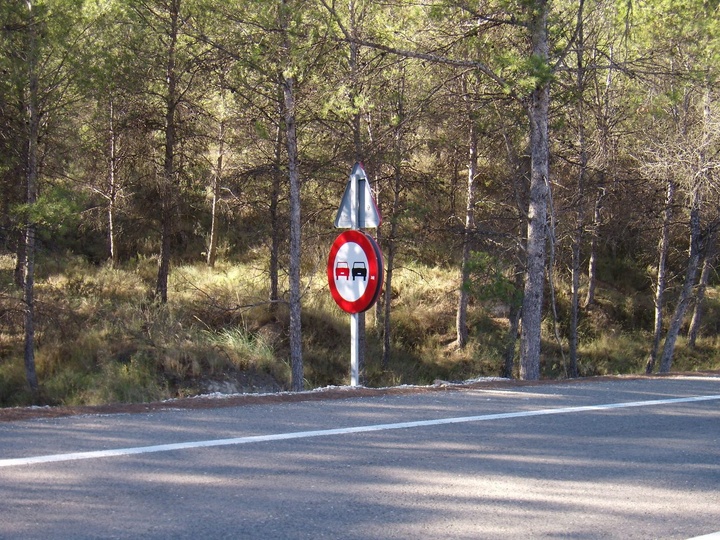 Renovación de la señalización de diez carreteras del Noroeste (2)