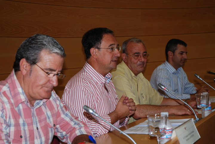 Ayudas a Cáritas, promovidas por la Comunidad Autónoma y proporcionadas por Fecoam y Proexport