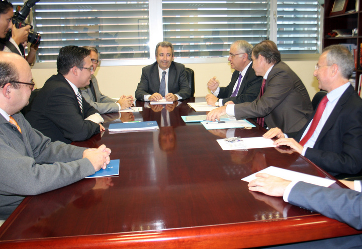Reunión de los consejeros de Agua de Murcia y Valencia (2)