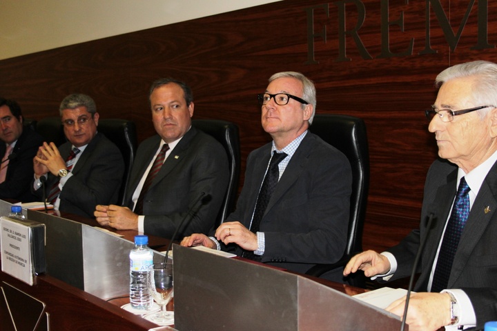 El presidente de la Comunidad clausura la Asamblea General de la Federación Regional de Empresarios del Metal de Murcia (FREMM)