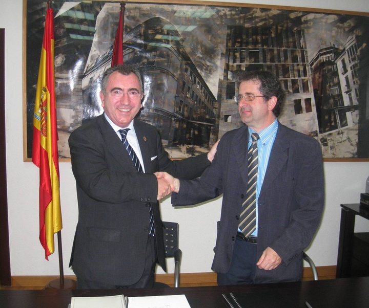La Consejería de Justicia firma dos convenios con CEFIS para la atención de los jóvenes en riesgo de exclusión social