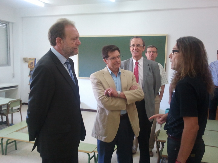 Visita del consejero Constantino Sotoca al Colegio Virgen de las Huertas de Lorca