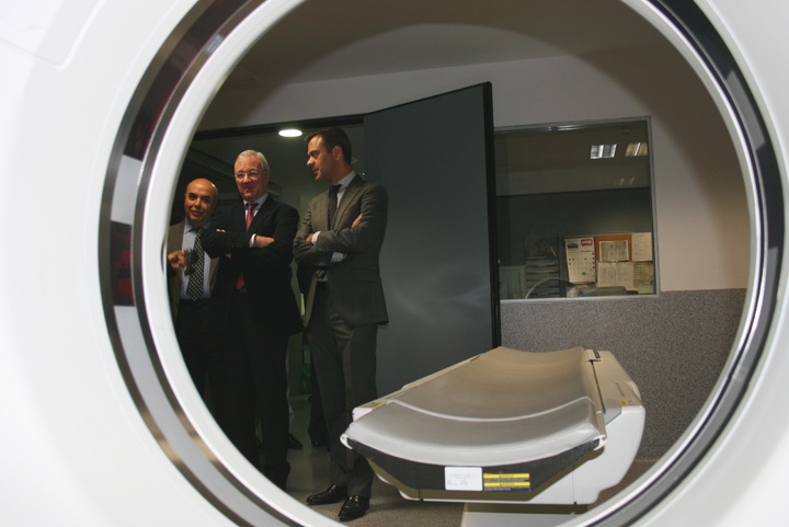El presidente de la Comunidad de Murcia visita las nuevas instalaciones del Hospital Virgen del Castillo de Yecla
