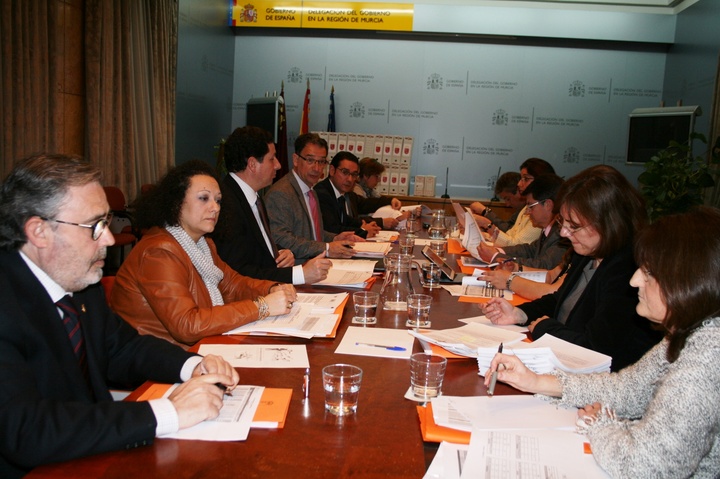 Imagen de la reuni&oacute;n de la Comisi&oacute;n Mixta celebrada esta tarde en la Delegaci&oacute;n del Gobierno en la Regi&oacute;n de Murcia.