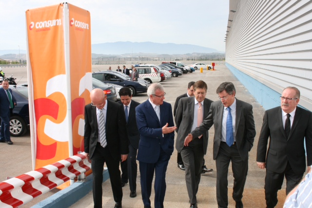 Ram&oacute;n Luis Valc&aacute;rcel en la inauguraci&oacute;n de la segunda fase de la plataforma log&iacute;stica integral del supermercado Consum, en Las Torres de Cotillas (2)