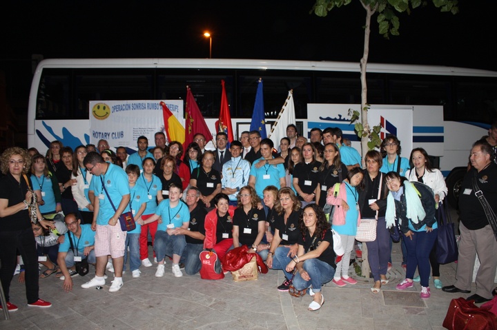 Un grupo de personas con discapacidad viaja a Tenerife