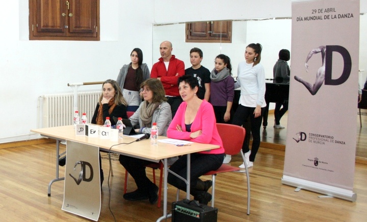 Imagen de la presentación de las actividades del Conservatorio Profesional de Danza