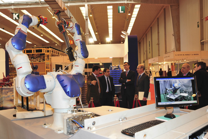 Visita a estand Feria del Mueble de Zaragoza