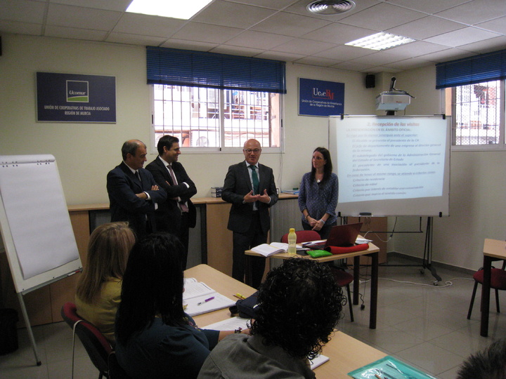 Curso de Formación en Ucomur